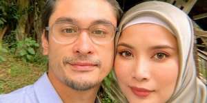 7 Potret Reuben Elishama Bareng Istri, Calon Mertua Jefri Nichol!