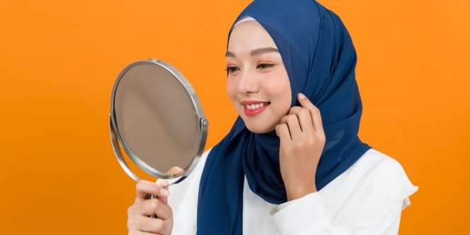 Tutorial Makeup Glamor untuk Acara Buka Puasa