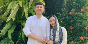 Bikin Merinding! Yura Yunita Dapat Keajaiban Saat Sholat di Masjid Nabawi Ketika Umroh