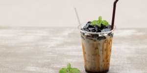 Segarnya Momen Buka Puasa dengan Deretan Minuman Kekinian di Bekasi