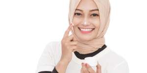 Tips Mengatasi Kulit Kering dengan Cara Alami