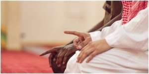Doa Tahiyat Akhir sebelum Salam dan Keutamaannya Jika Dibaca dalam Sholat