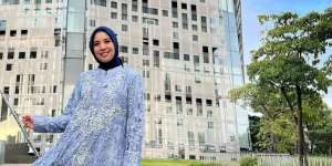 Lihat Wajah Tya Ariestya Sebelum dan Sesudah Makeup, Hasilnya Menakjubkan