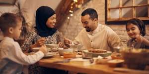 Makanan Ini Sangat Bagus Dikonsumsi Saat Sahur