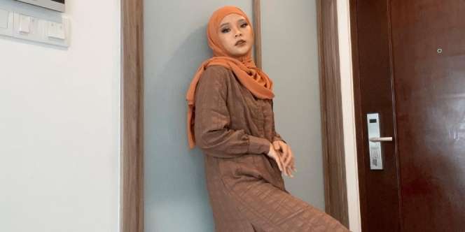 Inspirasi Outfit untuk Hari Raya ala Ririe Prams