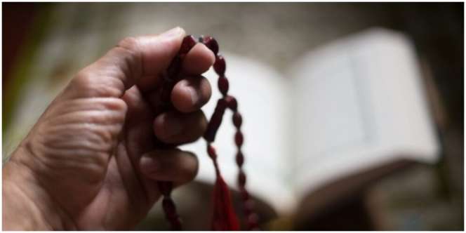 5 Khasiat Doa Allahul Kafi Robbunal Kafi, Lengkap dengan Bacaan Arab, Latin, dan Artinya
