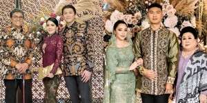 7 Potret Rumah Mertua Artis ‘Sultan’, Milik Orangtua Reino Barack & Syahrini Istana di Atas Awan