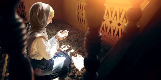Jadwal Imsak Minggu 24 April 2022 dan Amalan 10 Hari Terakhir Ramadan