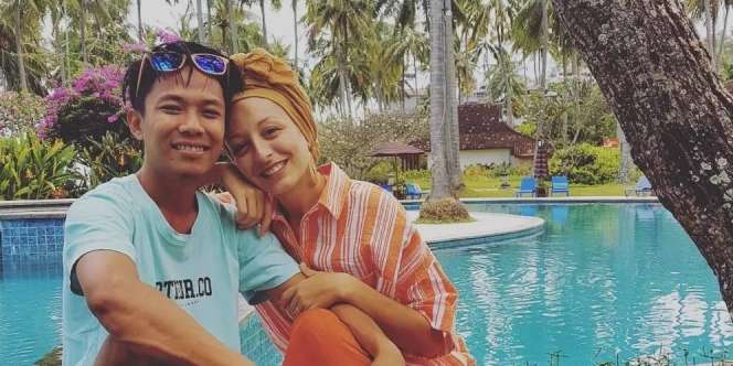 Kabar Terbaru Melissa Bule Prancis Dinikahi Pria Lombok dan Rela Tinggal di Gubuk