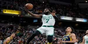 Pebasket Muslim NBA, Jaylen Brown Gagalkan Tembakan dan Cetak Skor Saat Puasa