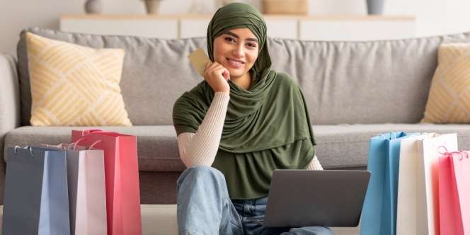 Tren Belanja Online Masyarakat Indonesia Naik Jelang Idul Fitri 2022, Ini Barang Paling Banyak Dicari