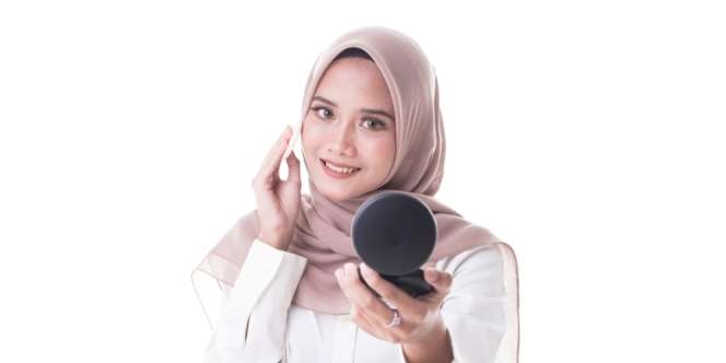 Perhatikan 3 Hal Ini Saat Memakai Cushion Agar Tidak Cakey