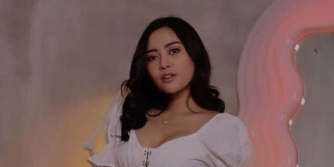 Eksis Lagi di Medsos, Unggahan Rachel Vennya Bikin Beberapa Follower Resah