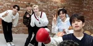 Skincare Korea Gandeng Boyband Stray Kids Bagi-bagi THR