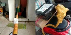 10 Bentuk Nyeleneh Bungkus Paket Barang, Kurirnya Auto Bingung!
