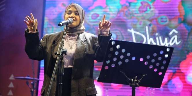 Aksi Hanin Dhiya, Mahalini, & Barasuara di Puncak KLBB Vol. 3, Bikin Pengunjung Histeris