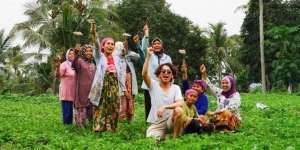 Lama Tak Terdengar Kabarnya, Potret Terbaru Budi Doremi Kini Tinggal di Desa, Istrinya Kerap Menangis!