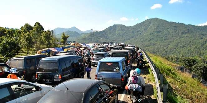 Dear Pemudik, Ini Daftar Kontak Penting Situasi Darurat yang Harus Disimpan