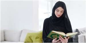 Makna di Balik Surat Yasin Ayat 9, Terhalangnya Kebenaran Bagi Orang yang Gelap Hatinya