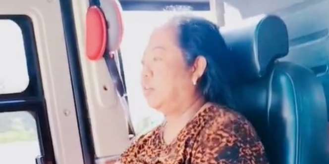 Jadi Sopir Bus PO Haryanto, Penampilan Emak-Emak Ini Curi Perhatian Warganet: Hanya Berdaster