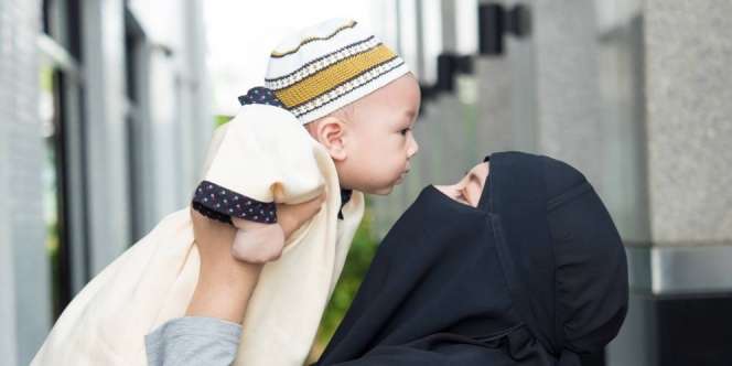 Kisah Nabi Muhammad Saat Ditinggal Anak Lelakinya