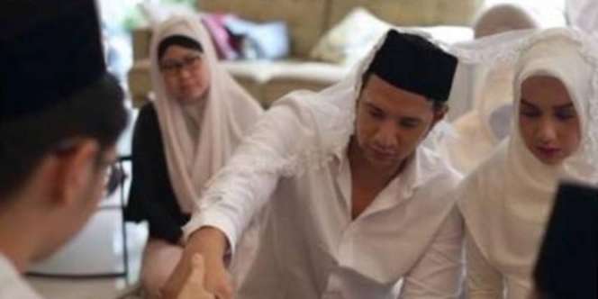 5 Potret Proses Nikah Siri Pesohor Tanah Air, Ada Ammar Zoni dan Irish Bella