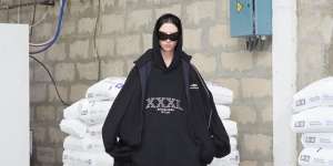 Balenciaga Jadi Brand Fashion Terpopuler 2022, Kalahkan Prada dan Louis Vuitton