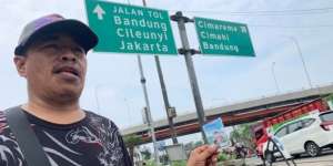 Berkah Mudik Lebaran! Pria Ini Jual E-Toll ke Pemudik, Tak Ada Saingan Raup Puluhan Juta