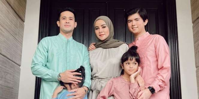Proses Cerai, Olla Ramlan dan Aufar Tetap Tampil Lebaran Bareng