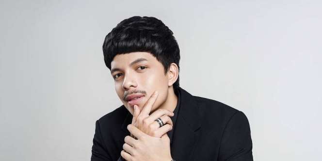 Sholat di Tempat Umum di Singapura Jadi Sorotan, Begini Penjelasan Atta Halilintar