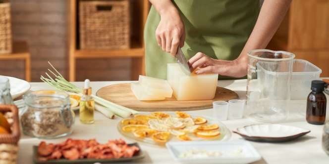 Cara Membuat Sabun Goat's Milk Citrus, Semua dari Bahan Alami!