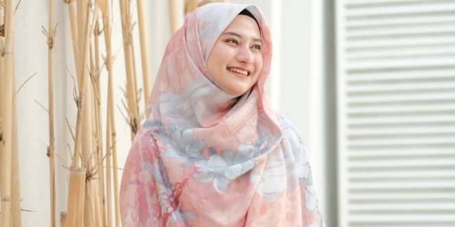 HOTD Hangout ala Nadzira Shafa yang Simpel dan Kece