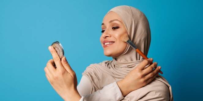 Viral Trik Makeup TikToker China yang Bikin Hidung Mancung Secara Instan