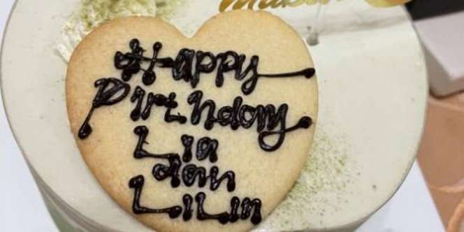 Pesan Kue Ultah Lewat Ojol, Tulisan di Kuenya Bikin Ngakak