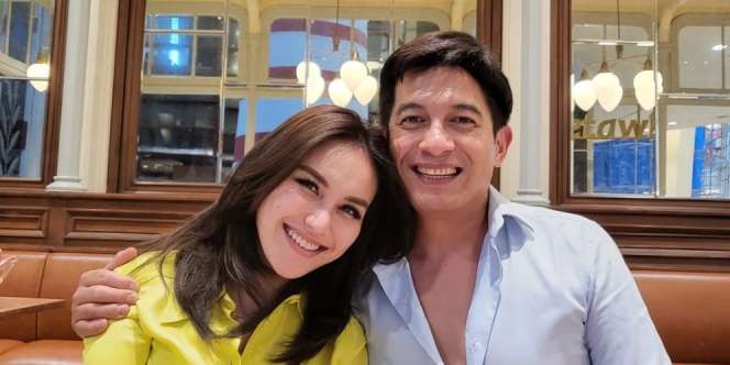 Ayu Ting Ting Pamer Foto dengan Seorang Pria, Warganet Penasaran