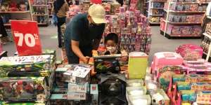 Pesta Diskon Hingga 90 Persen Mainan Branded
