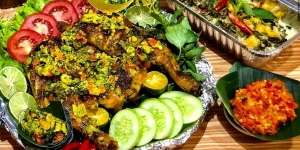 Rekomendasi Ayam Bakar Woku Enak yang Cocok Buat Disantap Bareng-Bareng