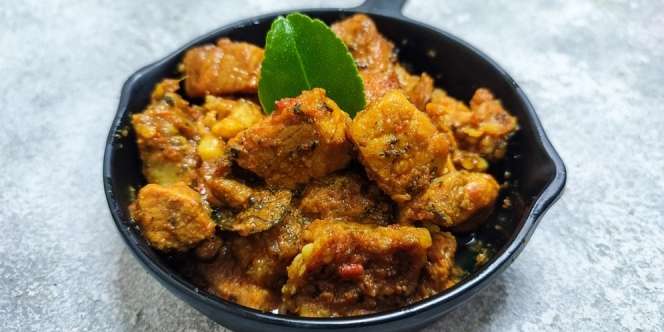 Menyantap Lezatnya Sapi Tinoransak, Kuliner Minahasa yang Pedasnya Juara