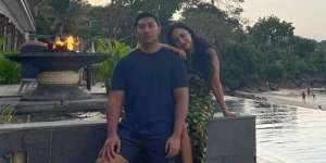 Potret Tata Cahyani Bersama Putra dan Putrinya, Foto sama Anak Sulung Mirip Kaya Orang Pacaran