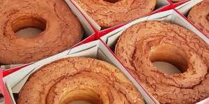 Tenangkan Hati Sambil Ngeteh di Sore Hari dengan Enaknya Marmer Cake Satu Ini