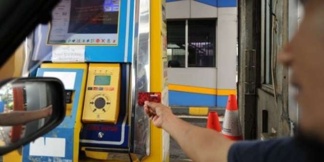Bayar Tol Tanpa Sentuh Berlaku Akhir 2022, Cukup Lewat Ponsel Langsung `Bablas`