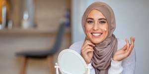 Pakai Suncreen Cukup Sekali dalam Sehari? Fakta atau Salah Kaprah