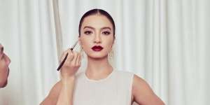2 Look Elegan Raline Shah di Cannes Film Festival, Karya Desaine Lokal!