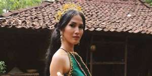 Perankan Tokoh Badarawuhi KKN di Desa Penari, Aulia Sarah Ngaku Didatangi Jam 3 Pagi