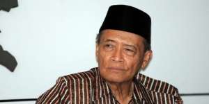 Kisah Kesederhanaan Buya Syafii Maarif, Pulang Tanpa Jemputaan Saat Tiba di Bandara