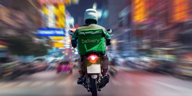 Kisah Horor Sopir Ojol 3 Kali Dapat Customer di Lampu Merah & Diantar ke Rumah yang Sama, Ternyata Penumpangnya Sudah Tewas Kecelakaan