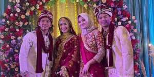 Potret Ulang Tahun Iis Dahlia Bertema Bollywood