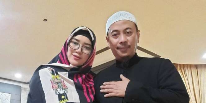 Istri Penyanyi Opick Melahirkan Anak Kedua Tepat di Hari Kelahiran Pancasila