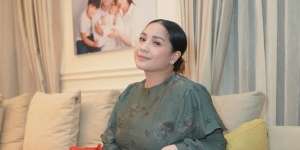 Reaksi Nagita Slavina Dapat Souvenir Mewah Jadi Sorotan