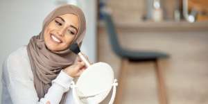 Tips Menyamarkan Jerawat dan Komedo Sesuai dengan Kondisinya